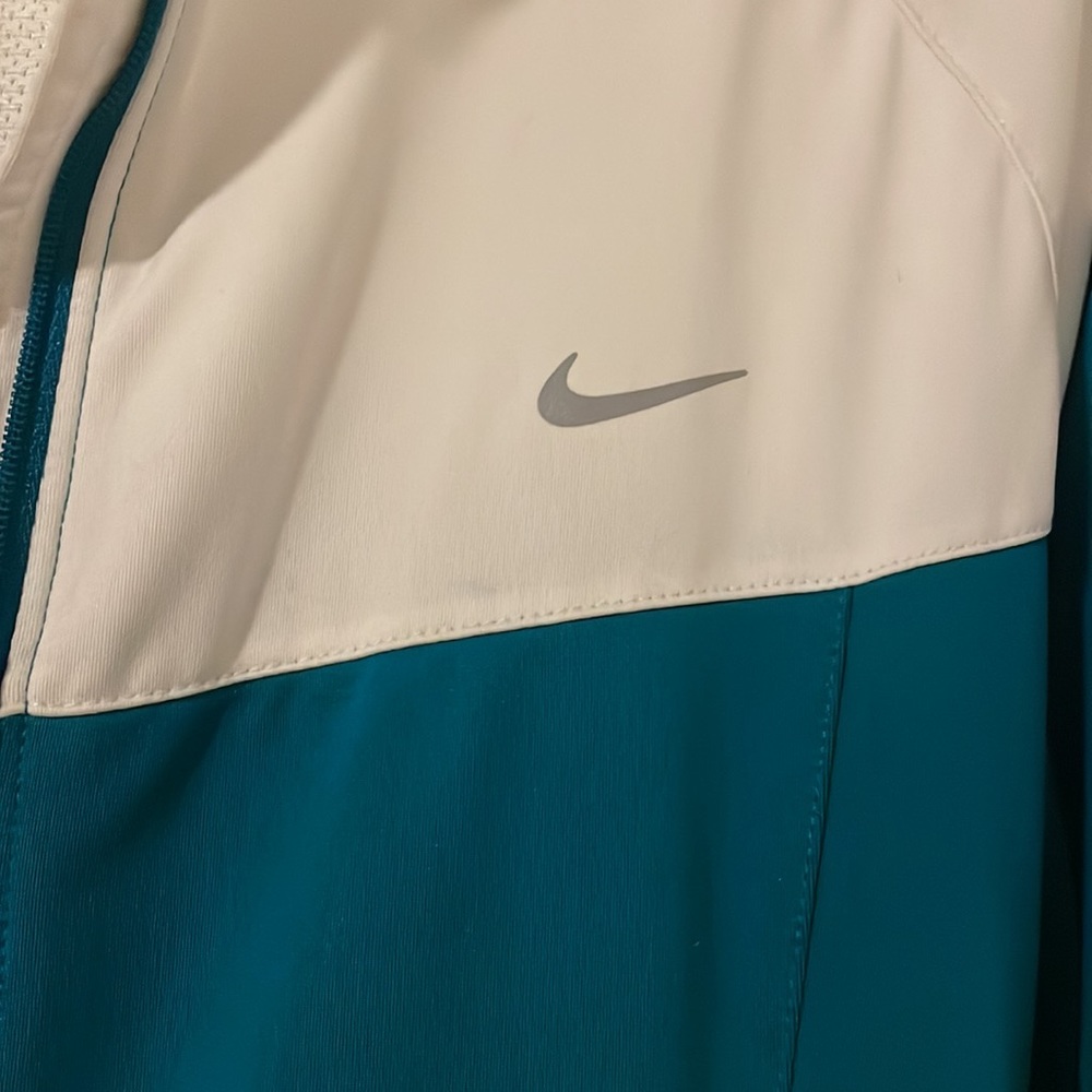 Nike Jacket - Picture 3 of 3